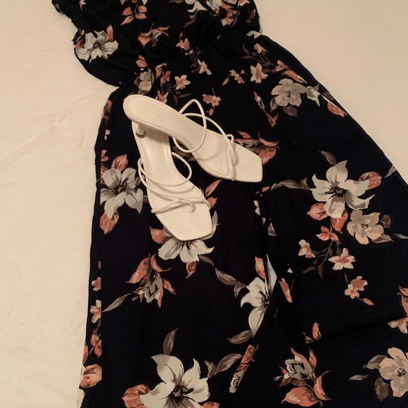 Jumpsuit - Picture 1 of 3